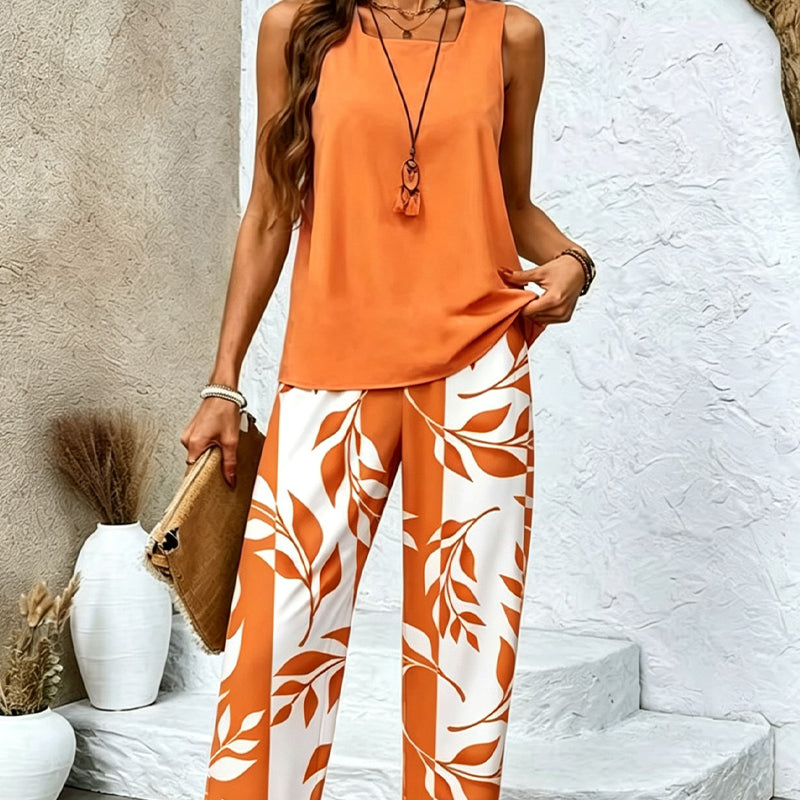 Set aus ärmellosem Oberteil und bedruckter Caprihose
