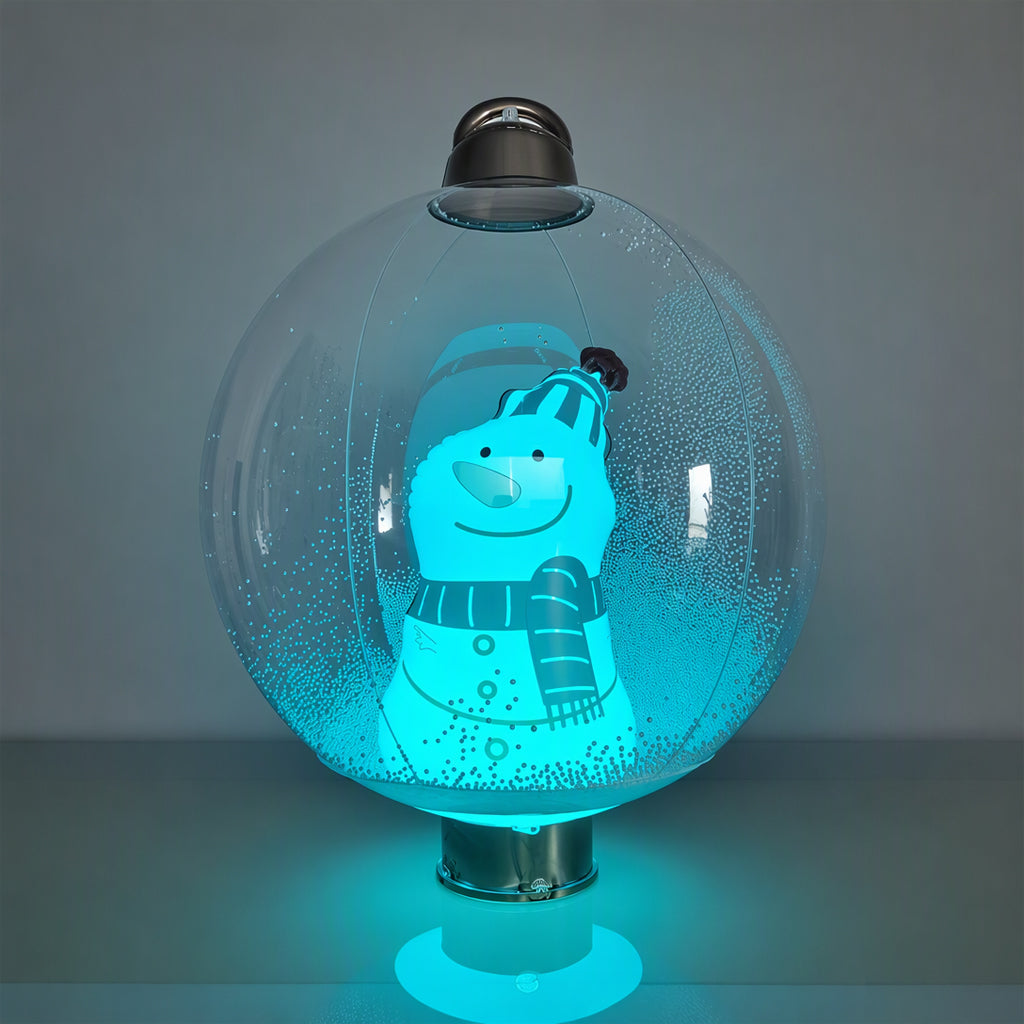 Aufblasbarer Weihnachtsball mit bunten LED-Leuchten