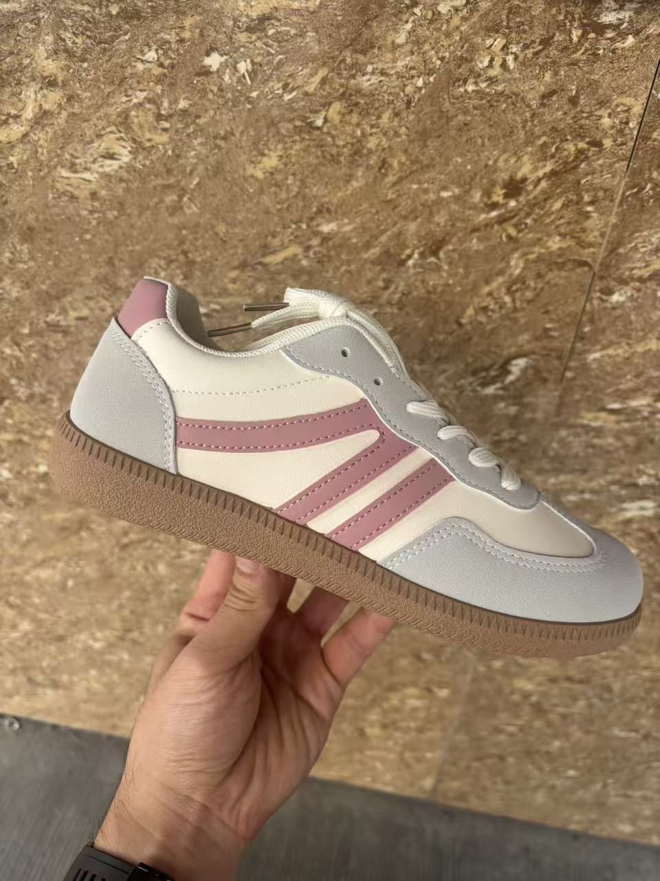 🏆Blitzangebot⚡Über 5K+ verkauft!💥!Damen Stylische Runde Zehen Rutschfeste Freizeitschuhe