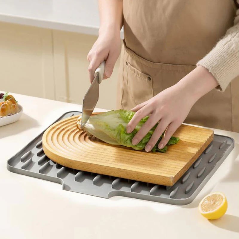 ⏳Begrenzte Zeit 50% Rabatt💥Auslaufsicherer Arbeitsplattenschutz aus Silikon – Hitzebeständige und rutschfeste Matte für tropffreies Abtrocknen