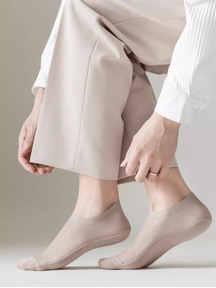 ⏳Begrenzte Zeit 50% Rabatt💥Hochwertige Ice Silk Mesh Socken