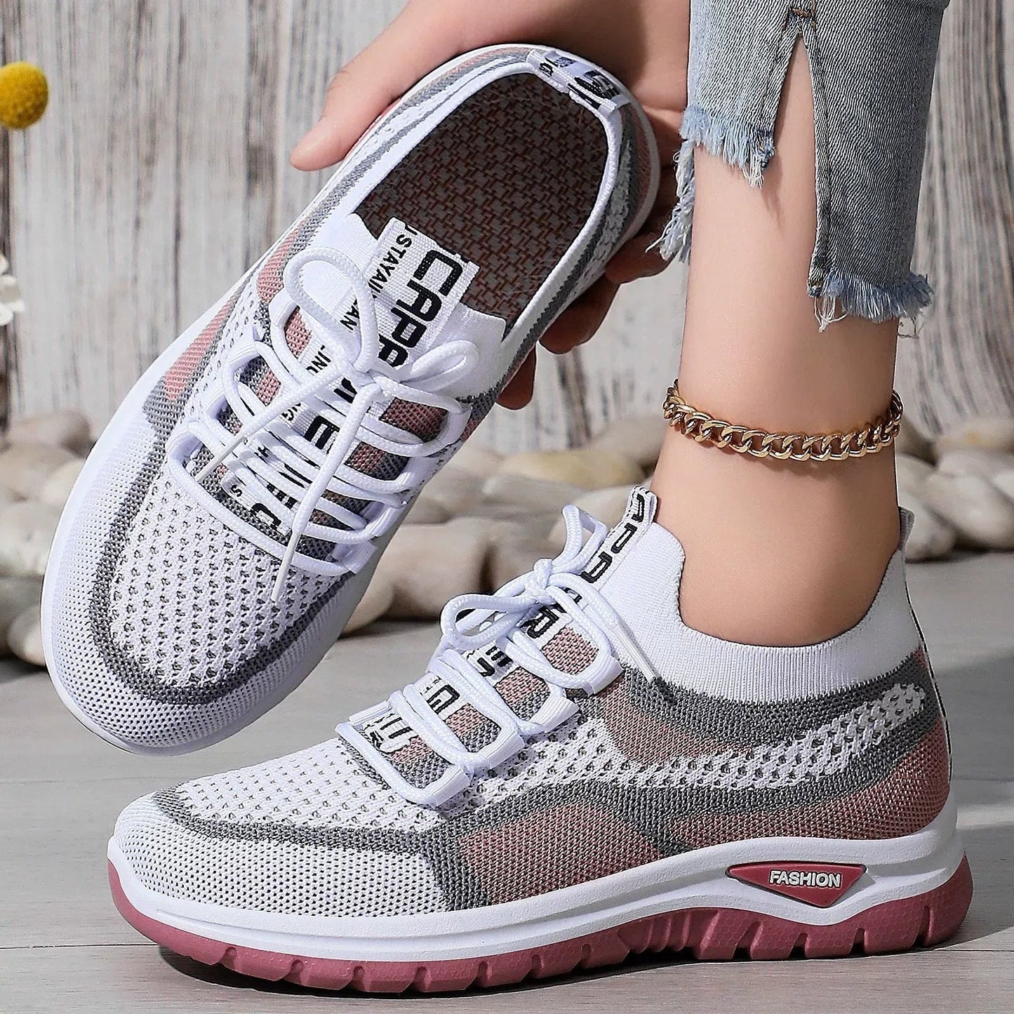 👟 Damen Laufschuhe mit Schnürung – Atmungsaktives Mesh – Gepolsterte Sohle – Rutschfest & Leicht – Für Sport & Freizeit