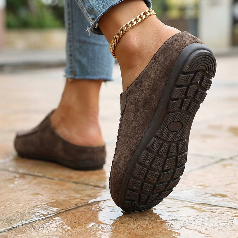 🎉Neuheiten 2026 – 50% RABATT!👡 Damen-Breite Mules-Hausschuhe: Slip-On + Stützende Sohle – retro & bequem für Frühling/Herbst