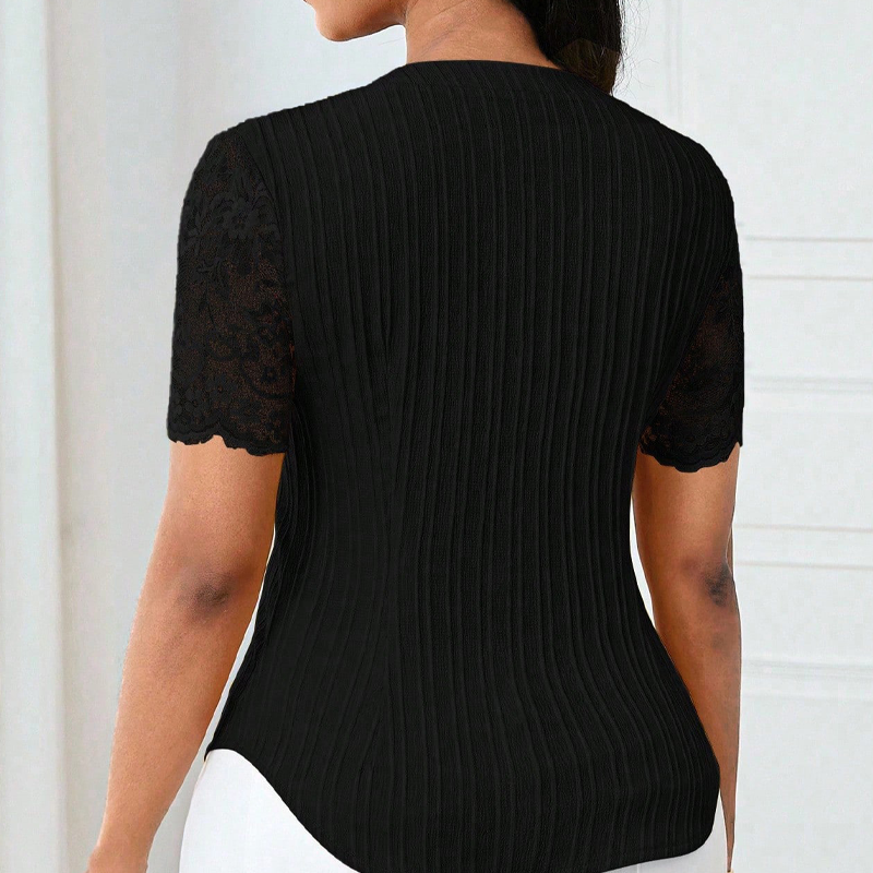 👚Sommerbluse für Damen mit V-Ausschnitt, Spitzenärmeln und Knopfleiste