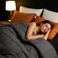 🛏️ 50% Rabatt! ✨ Leichte und atmungsaktive gesteppte Bettdecke – hochwertige Füllung aus Alternative zu Daunen, Kastensteppung und sichere Ecklaschen – allergikerfreundlicher Ganzjahreskomfort für empfindliche Schläfer 🌙