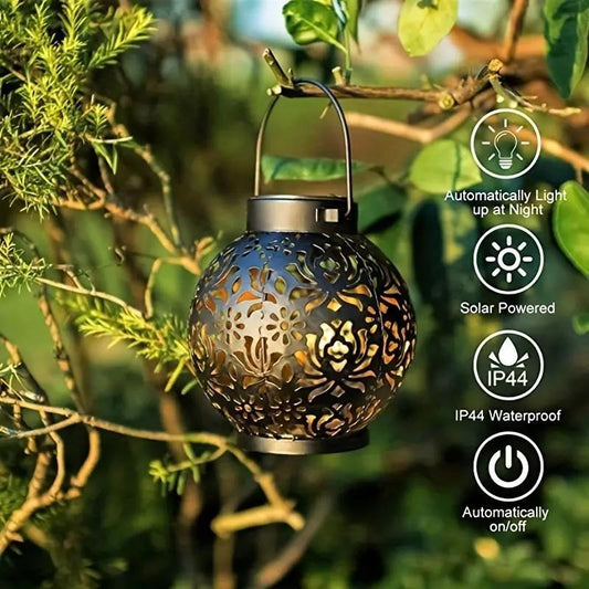 Solar Gartenlaterne aus Metall mit floralem Muster – Rundes Design für Terrasse & Rasen🌅🌙
