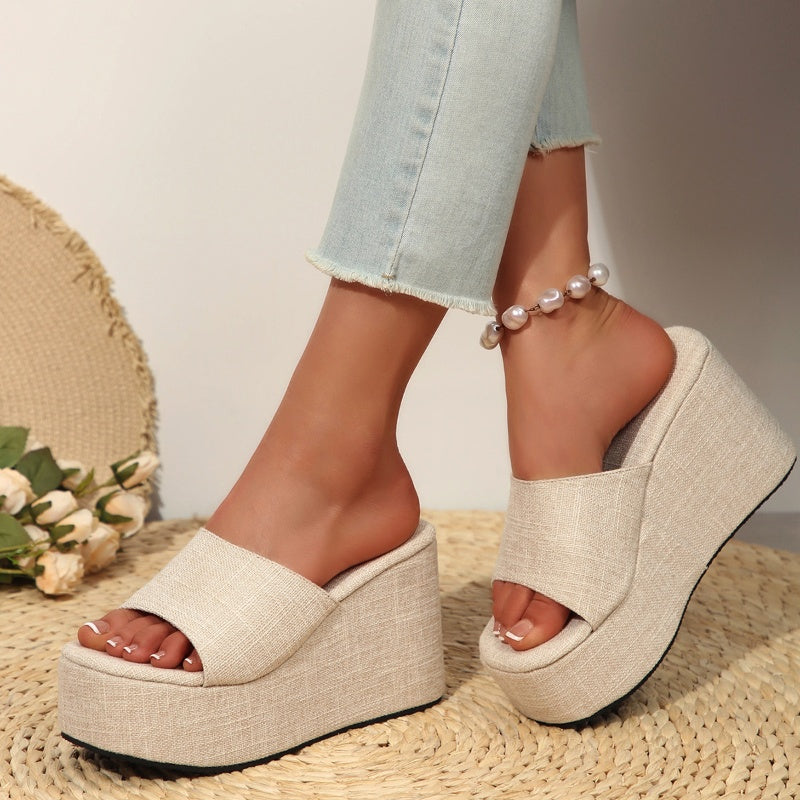 Damen Slip-On Sandalen mit offenem Zehenbereich und Plateauabsatz