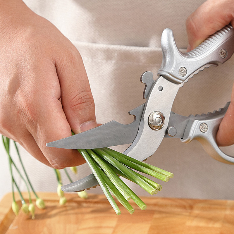 ✂️ Restposten-Ausverkauf –50% RABATT! ⚡ Robuste Multifunktions-Küchenschere aus Edelstahl – Mit Nussknacker, Flaschenöffner & Sicherheitssperre 🔪
