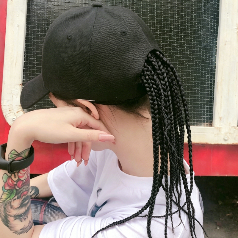 Baseballcap mit integrierten Zöpfen - 2-in-1 Perückenmütze & Realistischer Zopf-Look
