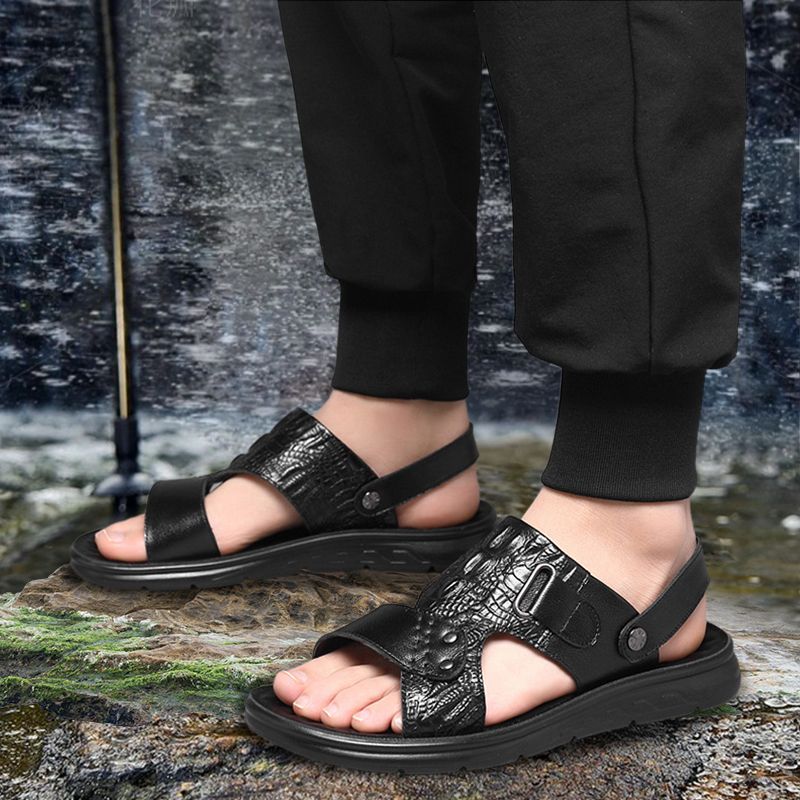 Atmungsaktive Herren-Sandalen aus Rindsleder für den doppelten Gebrauch