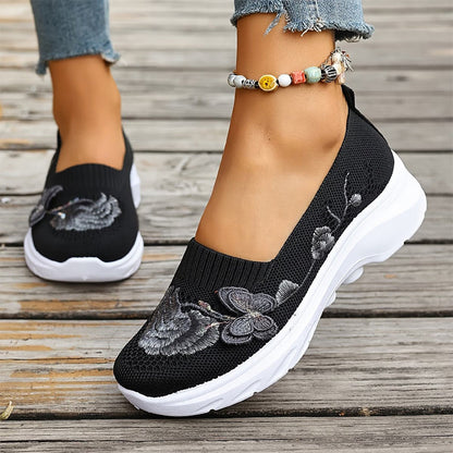🦶🌿 Atmungsaktive Flyknit Slipper für Damen – leichte Hallenschuhe, rutschfest & bequem
