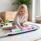 📢📢50% Rabatt  !!⏰ Elektrischer Spielzeugzug – Leuchtend, stoß- und fahrbar & mit Musik – Interaktives Design, perfekt für Kleinkinder – fördert Motorik und Fantasie 🎵