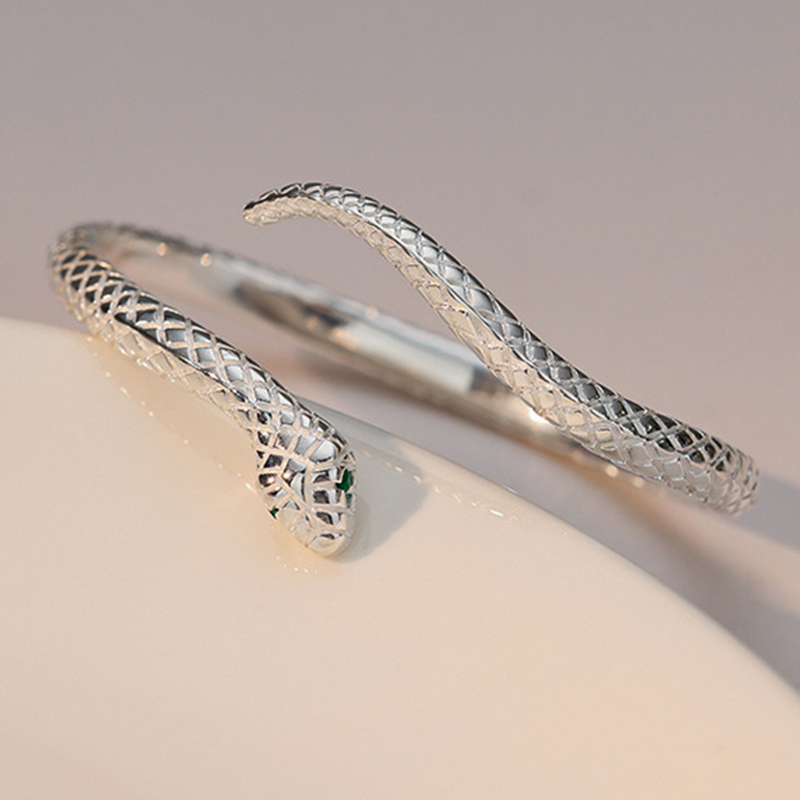 🐍 50% RABATT! ✨ Vintage Schlangen-Armreif – Verstellbar, mit Schuppendetails & grünen Augen – Einzigartiges Accessoire mit Charakter 🖤