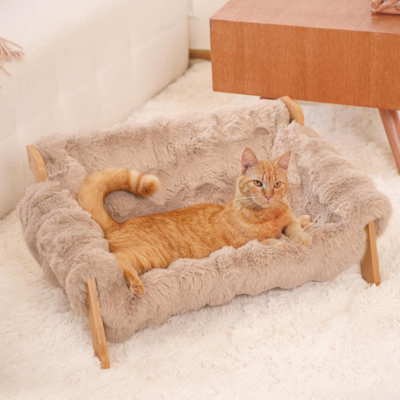 🛏️ 50 % RABATT JETZT! 🐾 Erhöhtes Plüsch-Haustierbett – Holzrahmen, waschbar & stabil – perfekt für Hunde und Katzen – luxuriöser Komfort das ganze Jahr 🌿